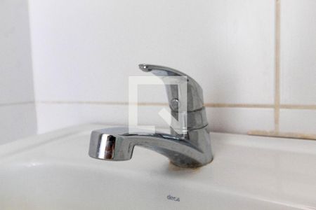 Apartamento à venda com 54m², 2 quartos e 1 vaga Apartamento à venda com 54m², 2 quartos e 1 vagaBanheiro - torneira