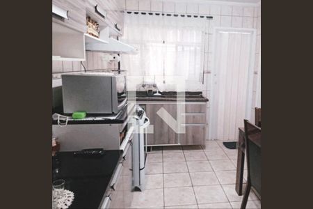 Casa à venda com 2 quartos, 76m² em Vila Santa Clara, São Paulo