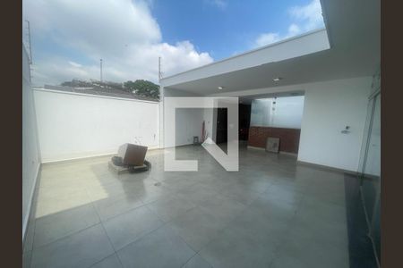 Casa à venda com 3 quartos, 350m² em Jardim da Gloria, São Paulo