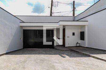 Casa para alugar com 380m², 6 quartos e 4 vagas Casa para alugar com 380m², 6 quartos e 4 vagasGaragem