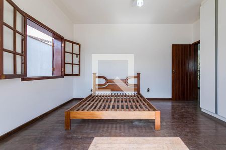 Casa para alugar com 380m², 6 quartos e 4 vagas Casa para alugar com 380m², 6 quartos e 4 vagasQuarto 3 - Suíte