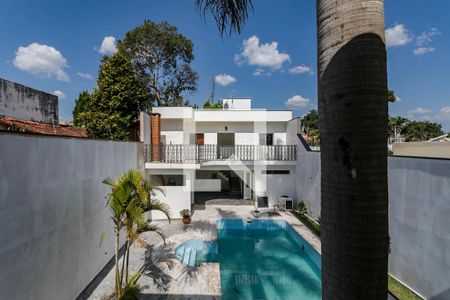 Casa para alugar com 380m², 6 quartos e 4 vagas Casa para alugar com 380m², 6 quartos e 4 vagasVista - Sacada - Quarto 4 - Suíte