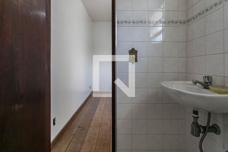 Casa para alugar com 380m², 6 quartos e 4 vagas Casa para alugar com 380m², 6 quartos e 4 vagasBanheiro - Quarto 6 - Suíte