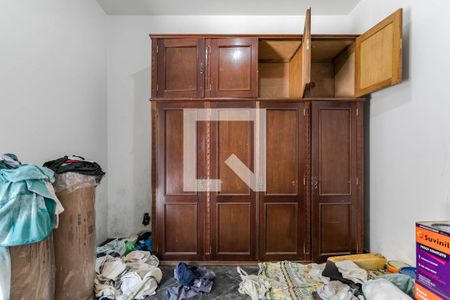 Casa para alugar com 380m², 6 quartos e 4 vagas Casa para alugar com 380m², 6 quartos e 4 vagasQuarto de Serviço