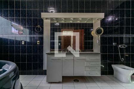 Casa para alugar com 380m², 6 quartos e 4 vagas Casa para alugar com 380m², 6 quartos e 4 vagasBanheiro - Quarto 4 - Suíte