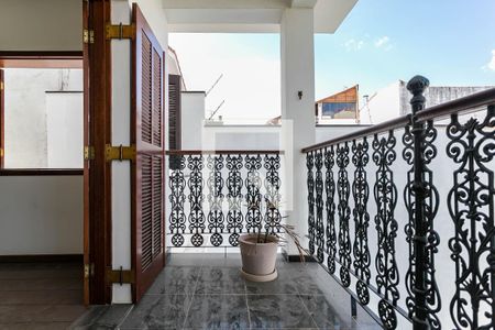 Casa para alugar com 380m², 6 quartos e 4 vagas Casa para alugar com 380m², 6 quartos e 4 vagasSacada - Quarto 4 - Suíte