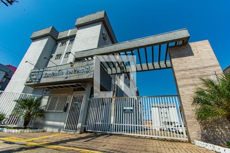 Apartamento para alugar com 53m², 2 quartos e 1 vaga Apartamento para alugar com 53m², 2 quartos e 1 vagaFachada
