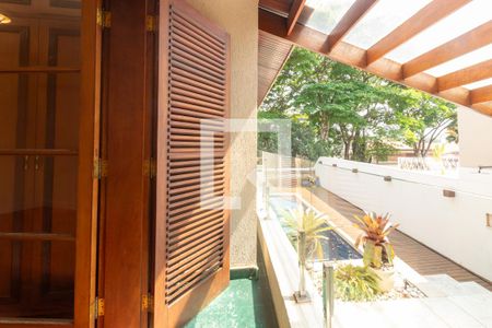 Casa de condomínio para alugar com 350m², 4 quartos e 4 vagasVaranda do Quarto 3