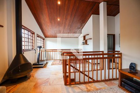 Casa de condomínio para alugar com 350m², 4 quartos e 4 vagasSala íntima