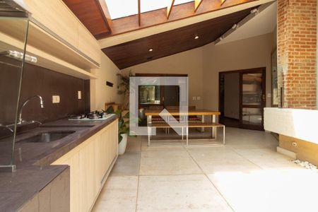 Casa de condomínio para alugar com 350m², 4 quartos e 4 vagasÁrea gourmet