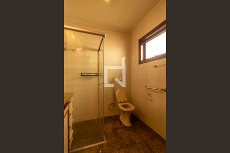 Casa de condomínio para alugar com 350m², 4 quartos e 4 vagasBanheiro 2