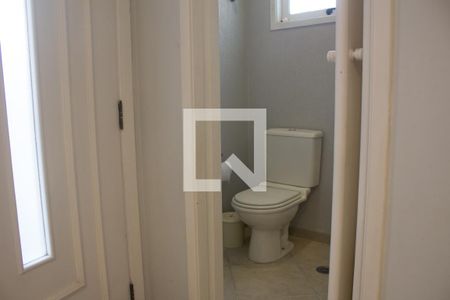 Casa de condomínio para alugar com 156m², 3 quartos e 2 vagas Casa de condomínio para alugar com 156m², 3 quartos e 2 vagasBanheiro