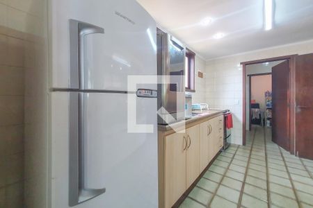 Casa de condomínio para alugar com 320m², 5 quartos e 4 vagas Casa de condomínio para alugar com 320m², 5 quartos e 4 vagasCozinha