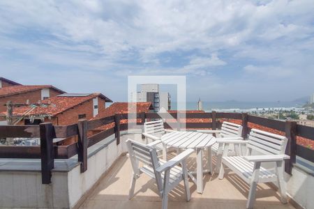 Casa de condomínio para alugar com 320m², 5 quartos e 4 vagas Casa de condomínio para alugar com 320m², 5 quartos e 4 vagasVaranda