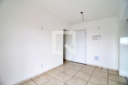 Sala de apartamento à venda com 2 quartos, 58m² em Vila Curuçá, Santo André