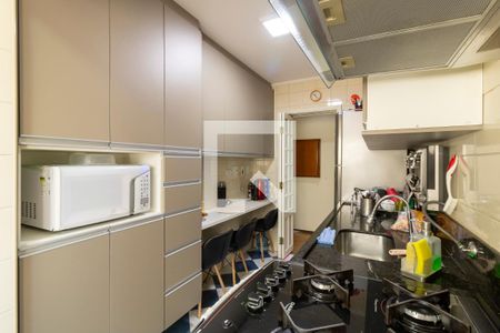 Apartamento à venda com 86m², 3 quartos e 2 vagasCozinha