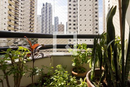 Sacada da Sala de apartamento à venda com 3 quartos, 86m² em Vila Regente Feijó, São Paulo