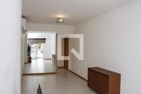 Sala de apartamento à venda com 3 quartos, 79m² em Lins de Vasconcelos, Rio de Janeiro