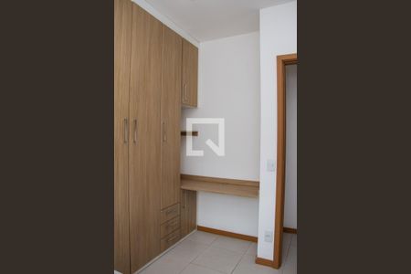 Apartamento à venda com 79m², 3 quartos e 1 vagaQuarto 02