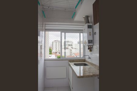 Apartamento à venda com 79m², 3 quartos e 1 vagaÁrea de Serviço