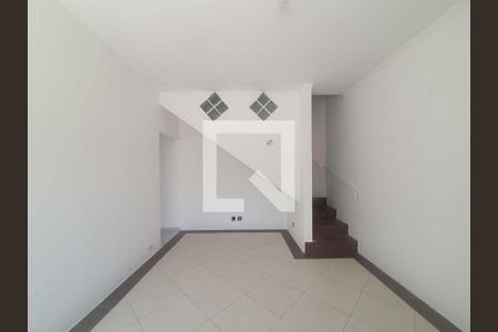 Sala de casa à venda com 2 quartos, 75m² em Vila Esperança, São Paulo