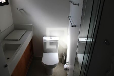 Apartamento à venda com 68m², 2 quartos e 2 vagasBanheiro do Quarto 2