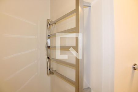 Apartamento à venda com 68m², 2 quartos e 2 vagasBanheiro