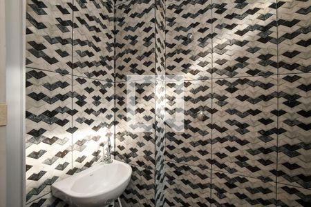 Apartamento para alugar com 70m², 2 quartos e sem vagaBanheiro de serviço