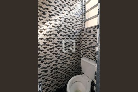 Apartamento para alugar com 70m², 2 quartos e sem vagaBanheiro de serviço