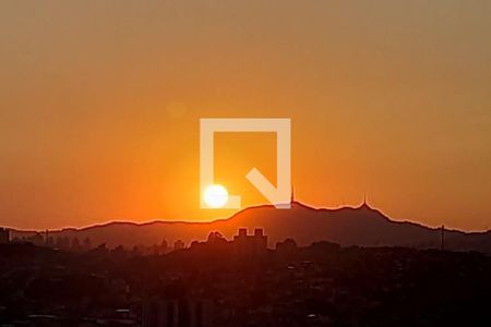 Apartamento à venda com 50m², 2 quartos e 1 vagaVista