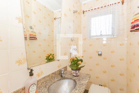 Lavabo de apartamento para alugar com 4 quartos, 180m² em Liberdade, São Paulo