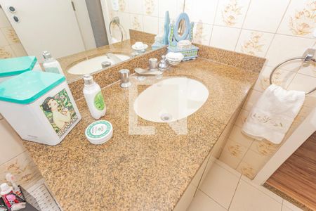 Apartamento para alugar com 180m², 4 quartos e 2 vagasBanheiro Social