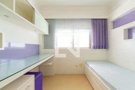 Apartamento para alugar com 130m², 4 quartos e 2 vagasQuarto 3