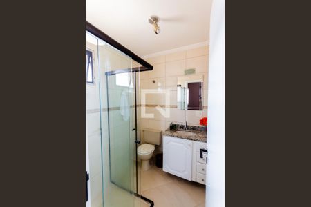 Apartamento à venda com 83m², 3 quartos e 2 vagasBanheiro da Suíte 