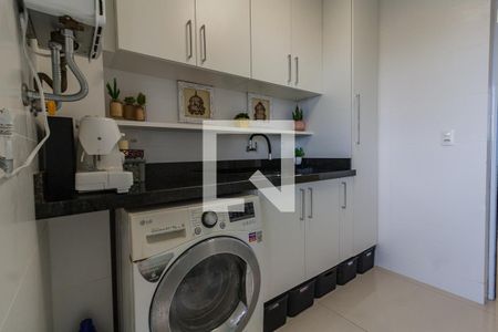 Apartamento para alugar com 147m², 3 quartos e 3 vagas Apartamento para alugar com 147m², 3 quartos e 3 vagasÁrea de Serviço
