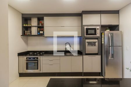 Apartamento para alugar com 147m², 3 quartos e 3 vagas Apartamento para alugar com 147m², 3 quartos e 3 vagasCozinha