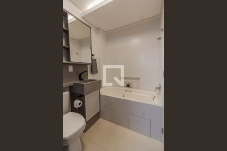 Apartamento para alugar com 147m², 3 quartos e 3 vagas Apartamento para alugar com 147m², 3 quartos e 3 vagasBanheiro do Quarto 1