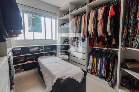 Apartamento para alugar com 147m², 3 quartos e 3 vagas Apartamento para alugar com 147m², 3 quartos e 3 vagasCloset do Quarto 2