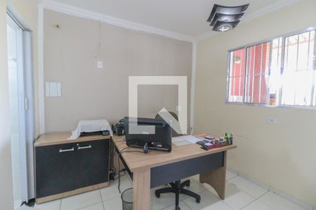 Casa à venda com 170m², 3 quartos e 3 vagasEscritório