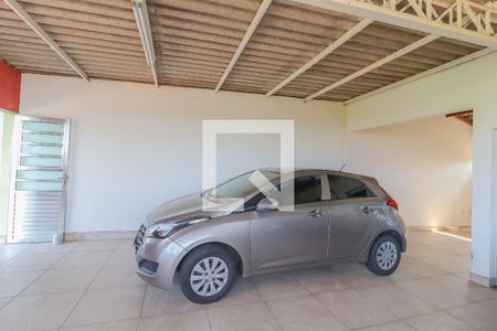 Casa à venda com 170m², 3 quartos e 3 vagasGaragem