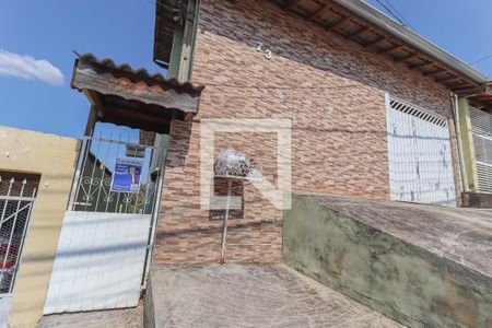 Casa à venda com 170m², 3 quartos e 3 vagasFachada