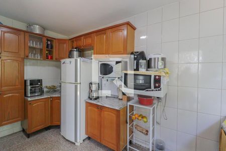 Casa à venda com 170m², 3 quartos e 3 vagasCozinha