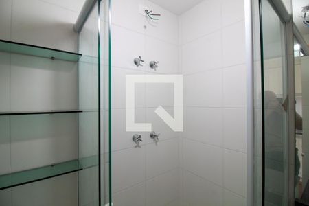 Banheiro de kitnet/studio para alugar com 1 quarto, 28m² em Santo Amaro, São Paulo
