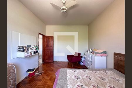 Quarto 1 de casa à venda com 3 quartos, 150m² em Pompéia, Belo Horizonte