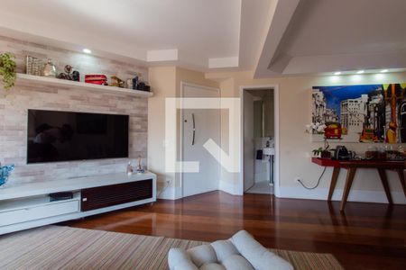 Sala de apartamento à venda com 3 quartos, 130m² em Real Parque, São Paulo