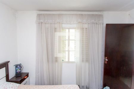 Casa à venda com 250m², 5 quartos e 2 vagas Casa à venda com 250m², 5 quartos e 2 vagasQuarto 1