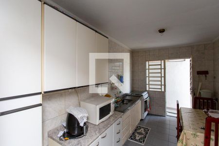 Casa à venda com 250m², 5 quartos e 2 vagas Casa à venda com 250m², 5 quartos e 2 vagasCozinha