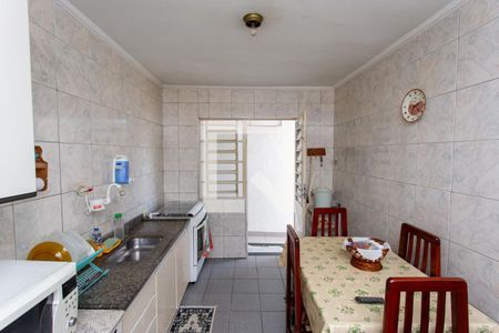 Casa à venda com 250m², 5 quartos e 2 vagas Casa à venda com 250m², 5 quartos e 2 vagasCozinha