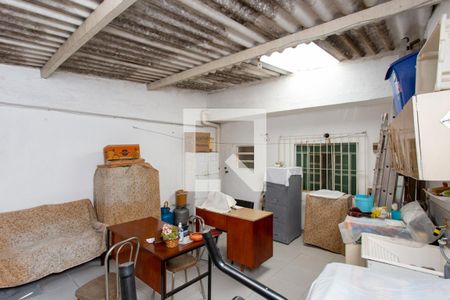 Casa à venda com 250m², 5 quartos e 2 vagas Casa à venda com 250m², 5 quartos e 2 vagasÁrea de Serviço/Garagem