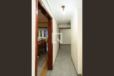 Corredor - Sala de casa à venda com 4 quartos, 380m² em Parque dos Passaros, São Bernardo do Campo
